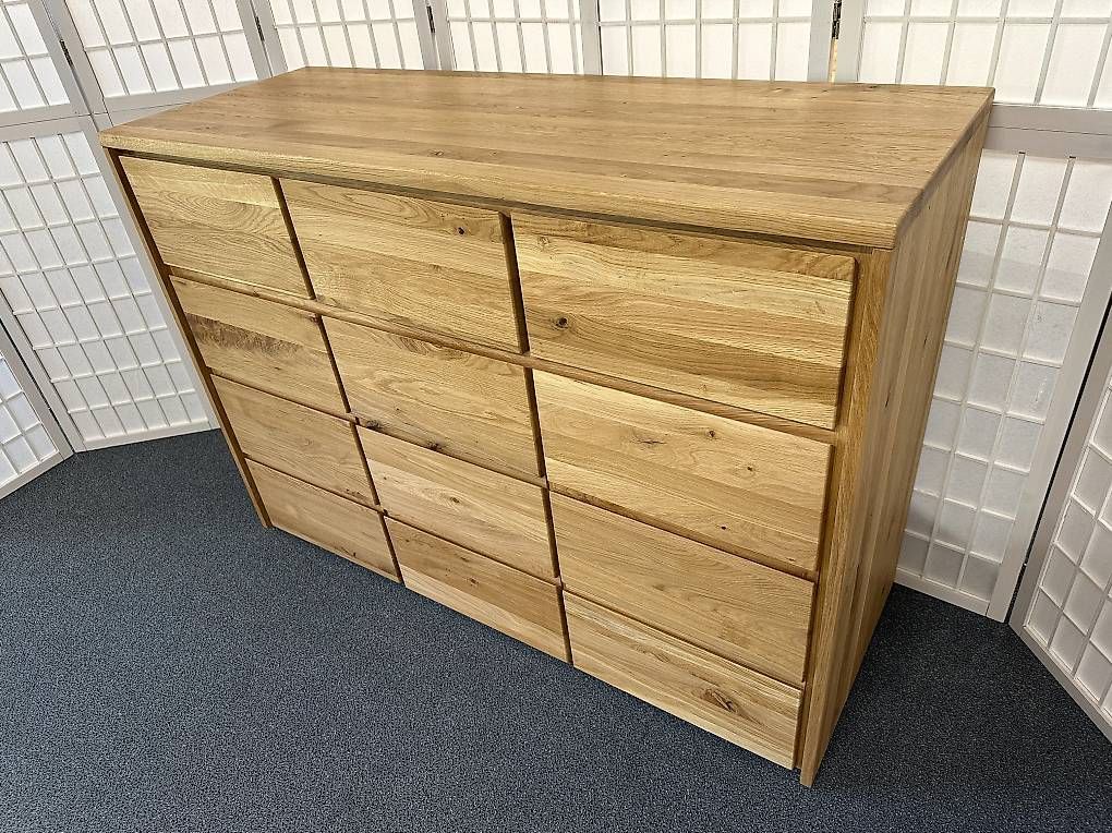 Kommoden: Kommode Sideboard RÖDVIG Wildeiche massiv geölt 130 cm – Neu (gemäss Beschreibung) aus Unterentfelden von moebelrufli 5