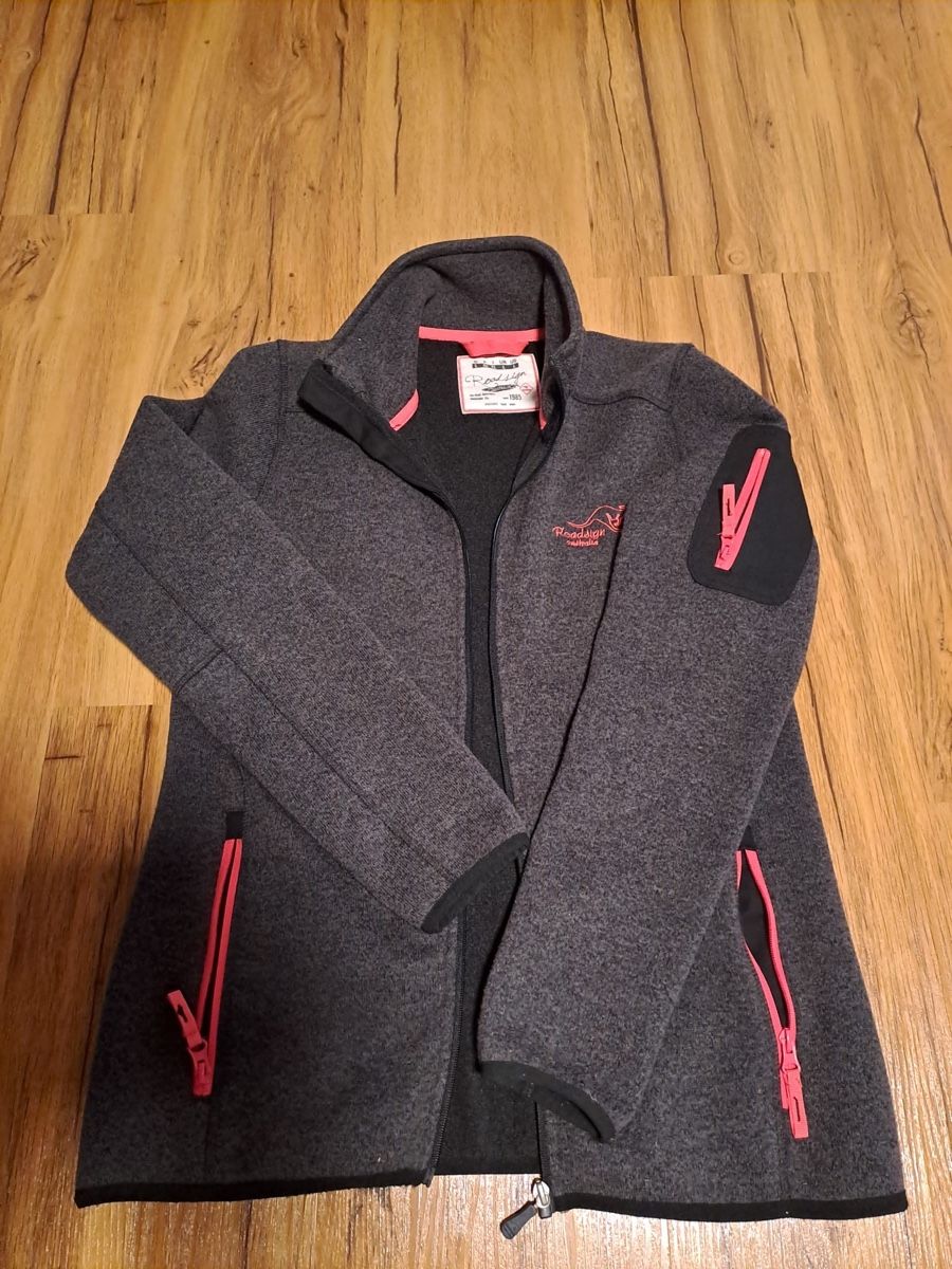 Giacche: Graue Wanderjacke, neuwertig – Nuovo (secondo la descrizione) da Bottenwil venduto da Guguseli014