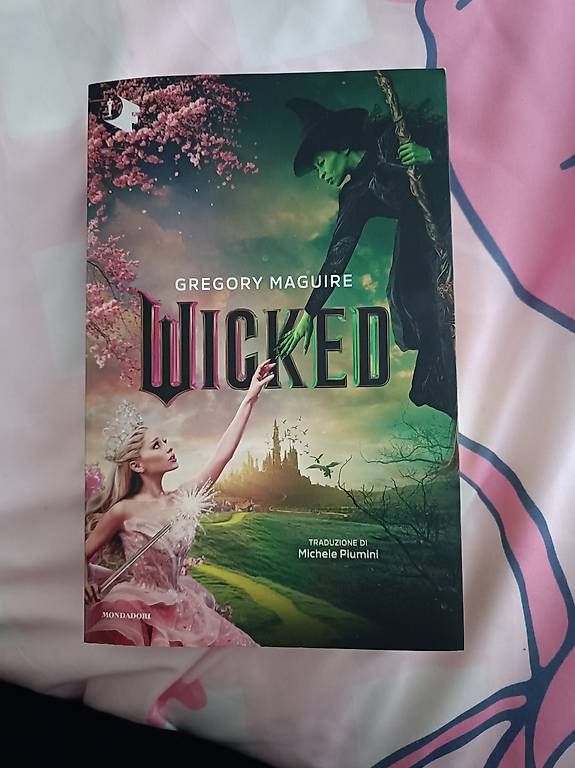 Bücher: Vendo Libro Wicked – Gebraucht aus Pregassona von Paolinhaaa88