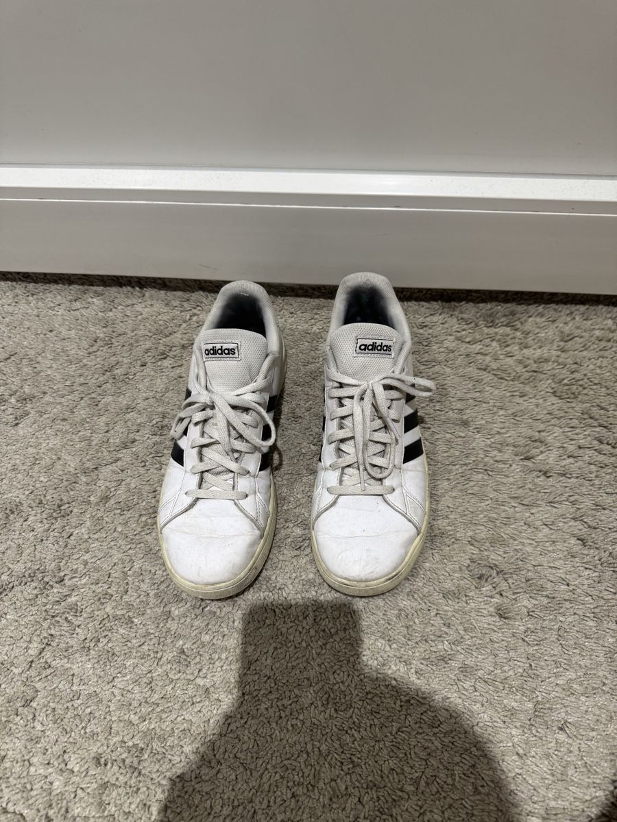 Adidas Scarpe da uomo: Adidas Sneaker – Usato da Volketswil venduto da Jan.17 2