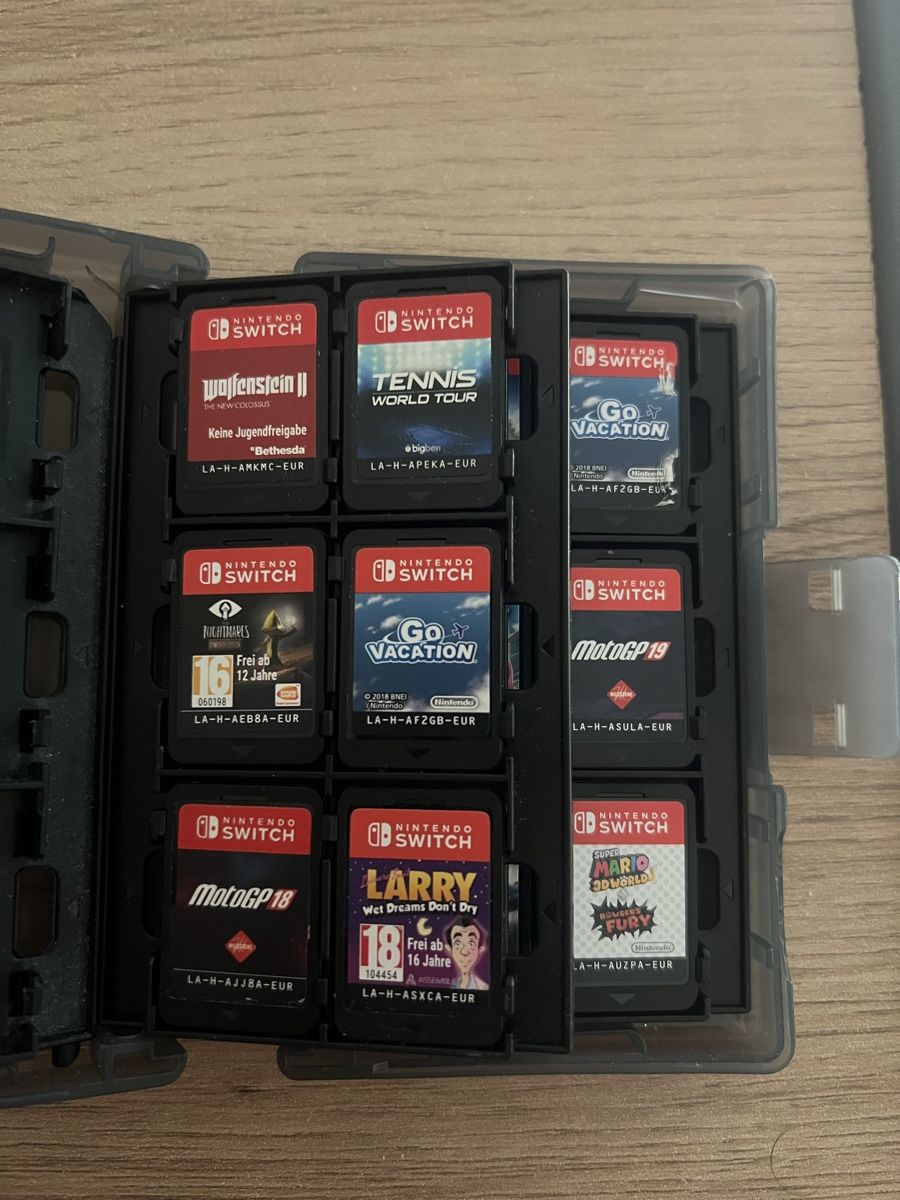 Nintendo Giochi: 30Stücke Nintendo Switch spiele – Usato da Frauenfeld venduto da osm_vl6p 4