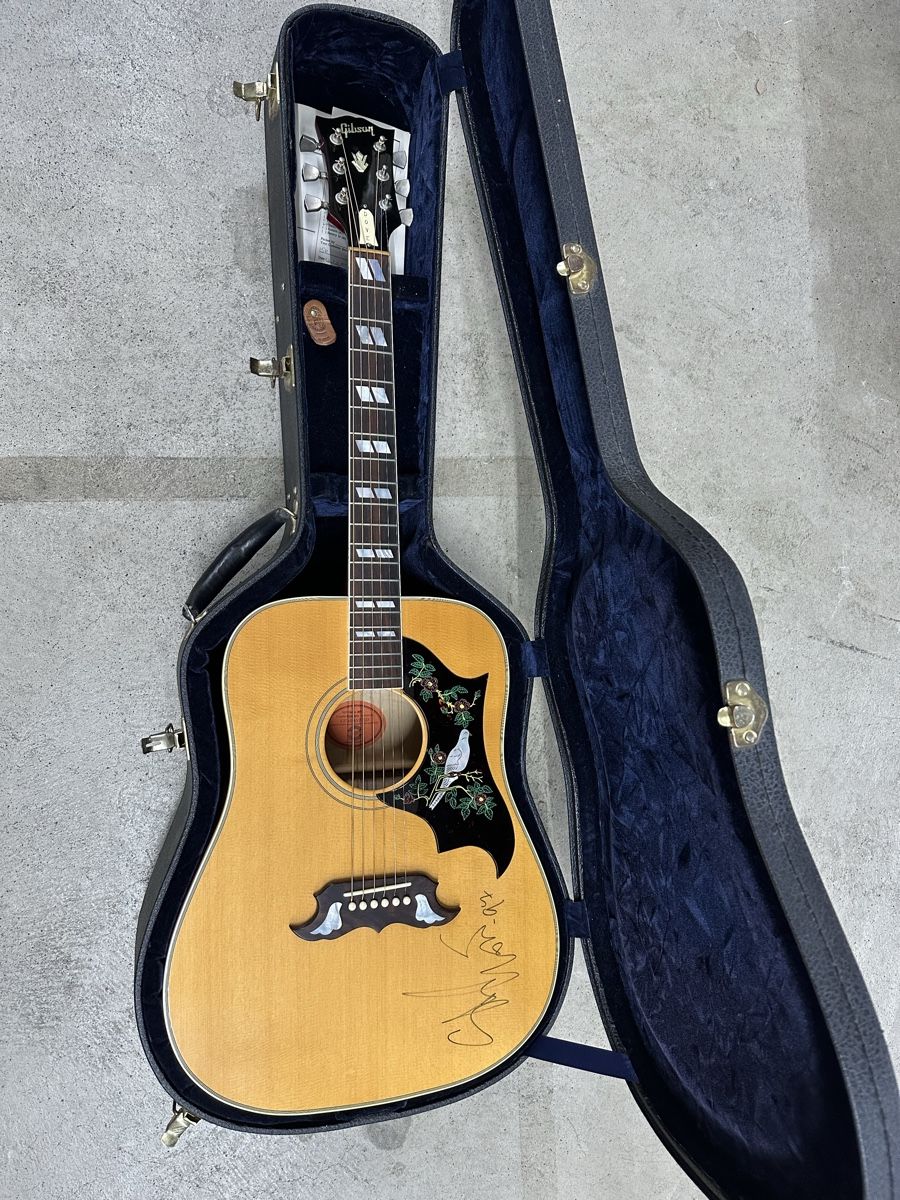 Gibson Strumenti musicali: Gibson Dove Akustik Gitarre – Usato da Safenwil venduto da LoneGunman