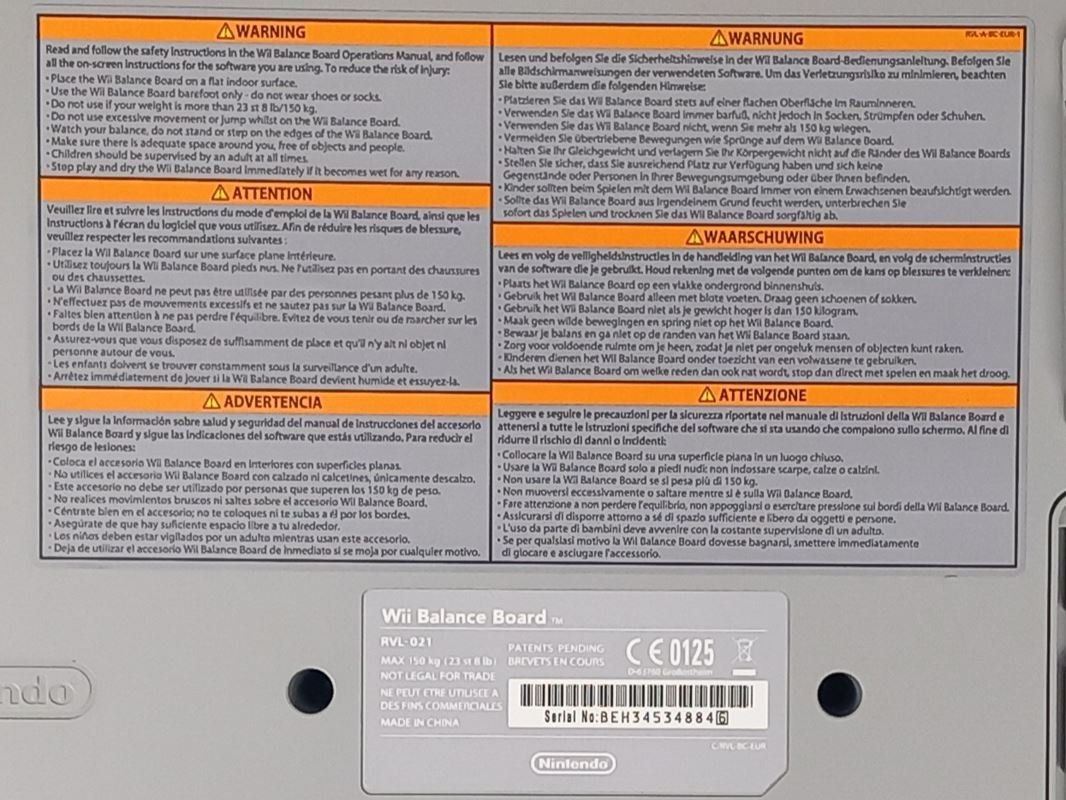 Nintendo Console: NINTENDO Wii Balance Board – Usato da Hünenberg venduto da Restwert_Zug 7