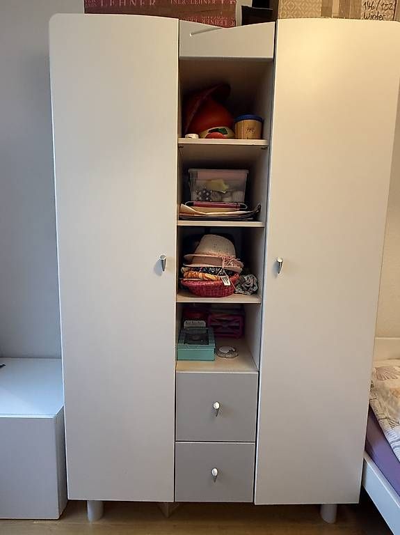 Letti: Babyzimmer, Kinderzimmer – Usato da Greifensee venduto da Seq 3