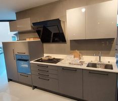 svendita cucina componibile color antracite