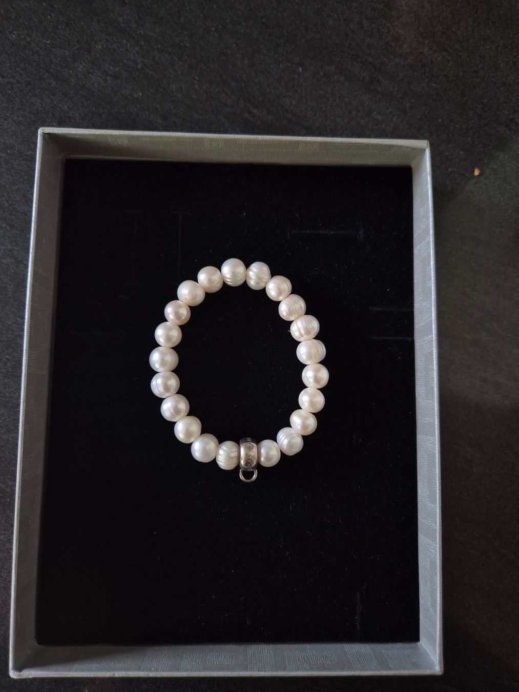 Thomas Sabo Bracciali & Braccialetti: Thomas Sabo Charm Armband aus Süsswasserzuchtperlen – Usato da Kloten venduto da gupnik