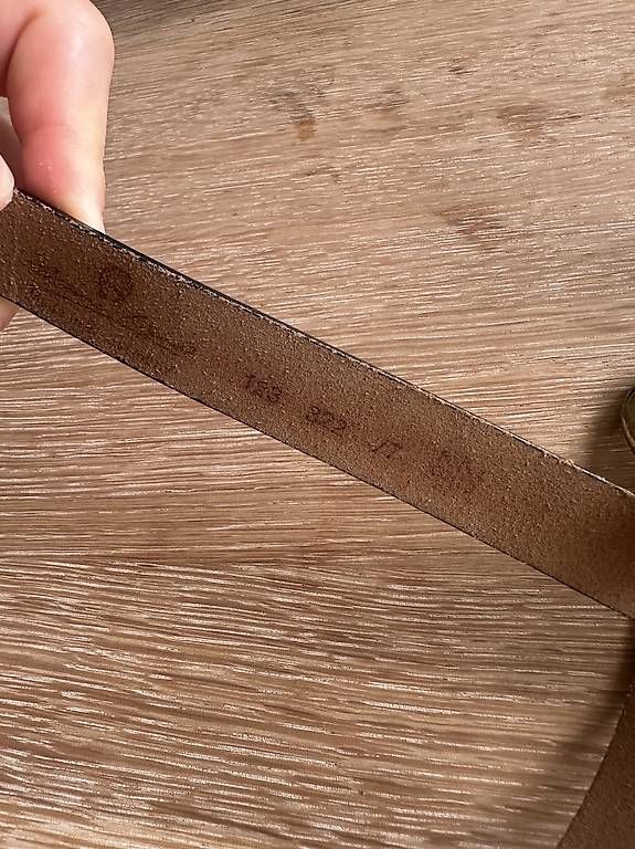 Aigner Gürtel: Vintage Aigner Gürtel 80cm – Gebraucht aus Zürich von mar_22hb 2