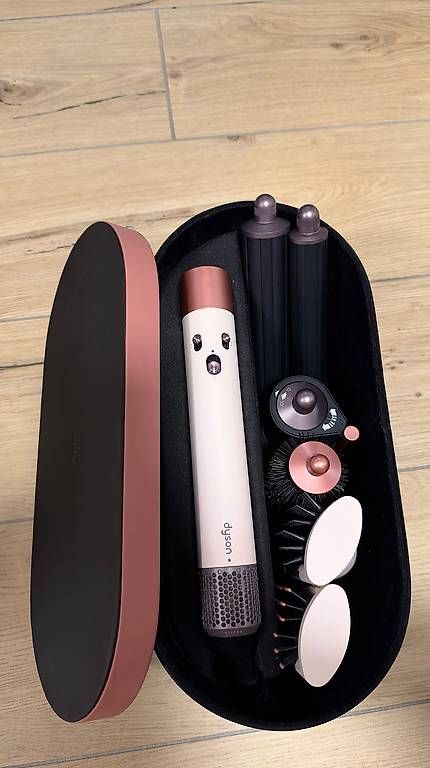 Sèche-cheveux:  DYSON AIRWRAP COMPLETE LONG  Ceramic Pink  FULL COMPLETO  – D'occasion à Pregassona par NunzioP