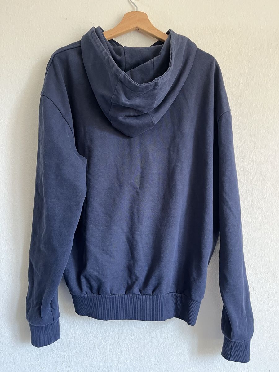 Maglioni & Felpe: dunkelblauer Kapuzenpullover  – Nuovo (secondo la descrizione) da Zürich venduto da nerinalaura 1