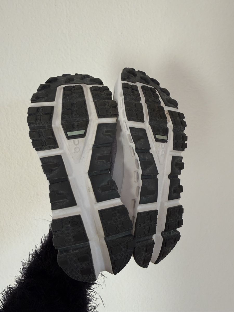 On Scarpe da donna: On Running Cloudultra size 36,5 – Nuovo (secondo la descrizione) da Seon venduto da Avina12 5