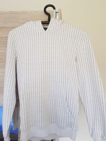 Modisches Sweatshirt / Hoodie *S* (M)