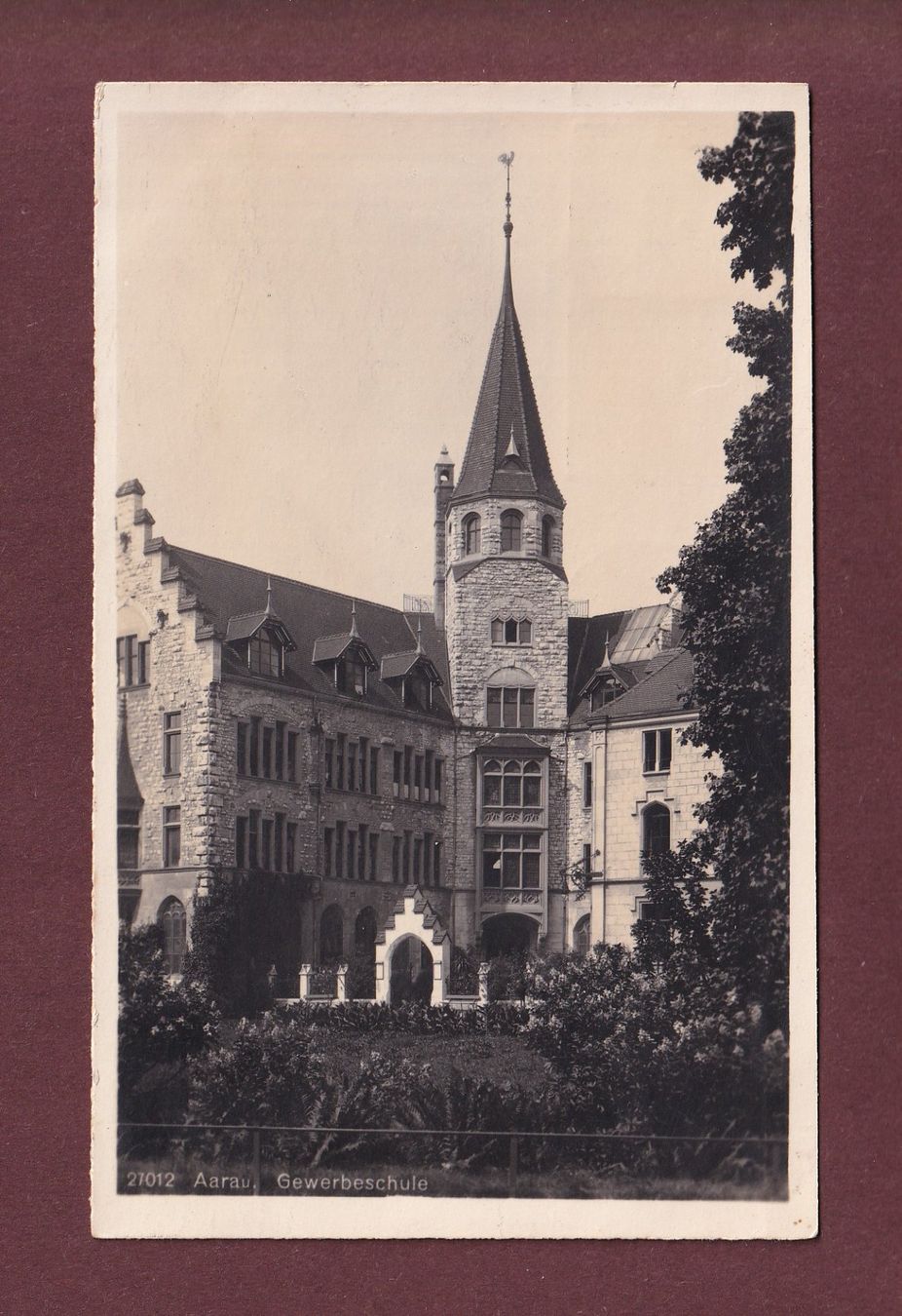 Cartoline postali: AARAU - Gewerbeschule - 1924 – Usato da Pully venduto da nicecards