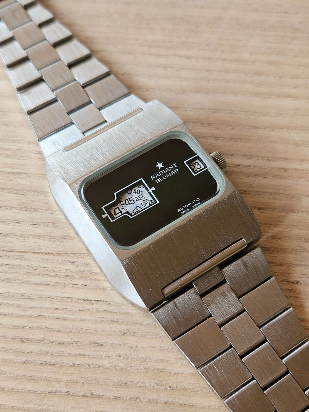 Swiss Orologi: Swiss Radiant Blumar Automatic Jump Hour 70's Herrenuhr – Usato da Herzogenbuchsee venduto da zloplio72 1