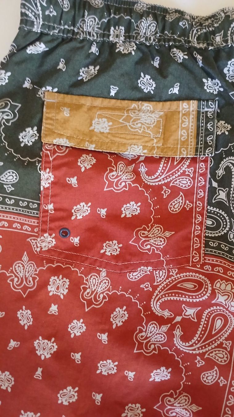 Costumi da bagno: PULL & BEAR HERREN BADEHOSE GRÖSSE L – Nuovo (secondo la descrizione) da Villa Luganese venduto da luxlady 9