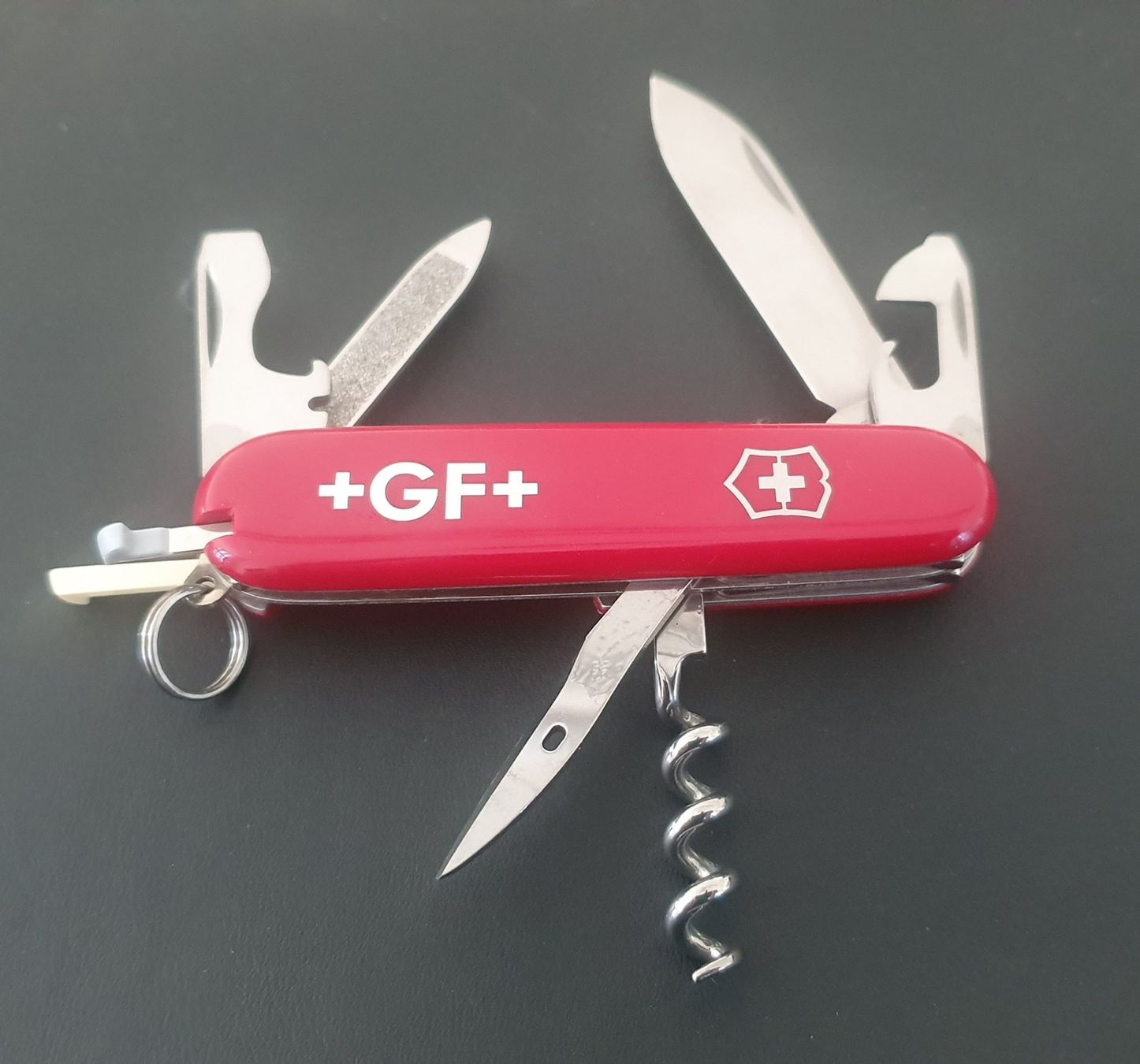 Victorinox Coltelli tascabile: 8 Victorinox Sackmesser mit Logo – Nuovo (secondo la descrizione) da Härkingen venduto da MarianneSi 8