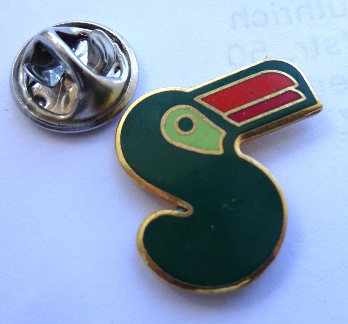 Plaketten & Abzeichen: Pin  Shoppiland Ente Grün – Gebraucht aus Utzenstorf von BUtter81