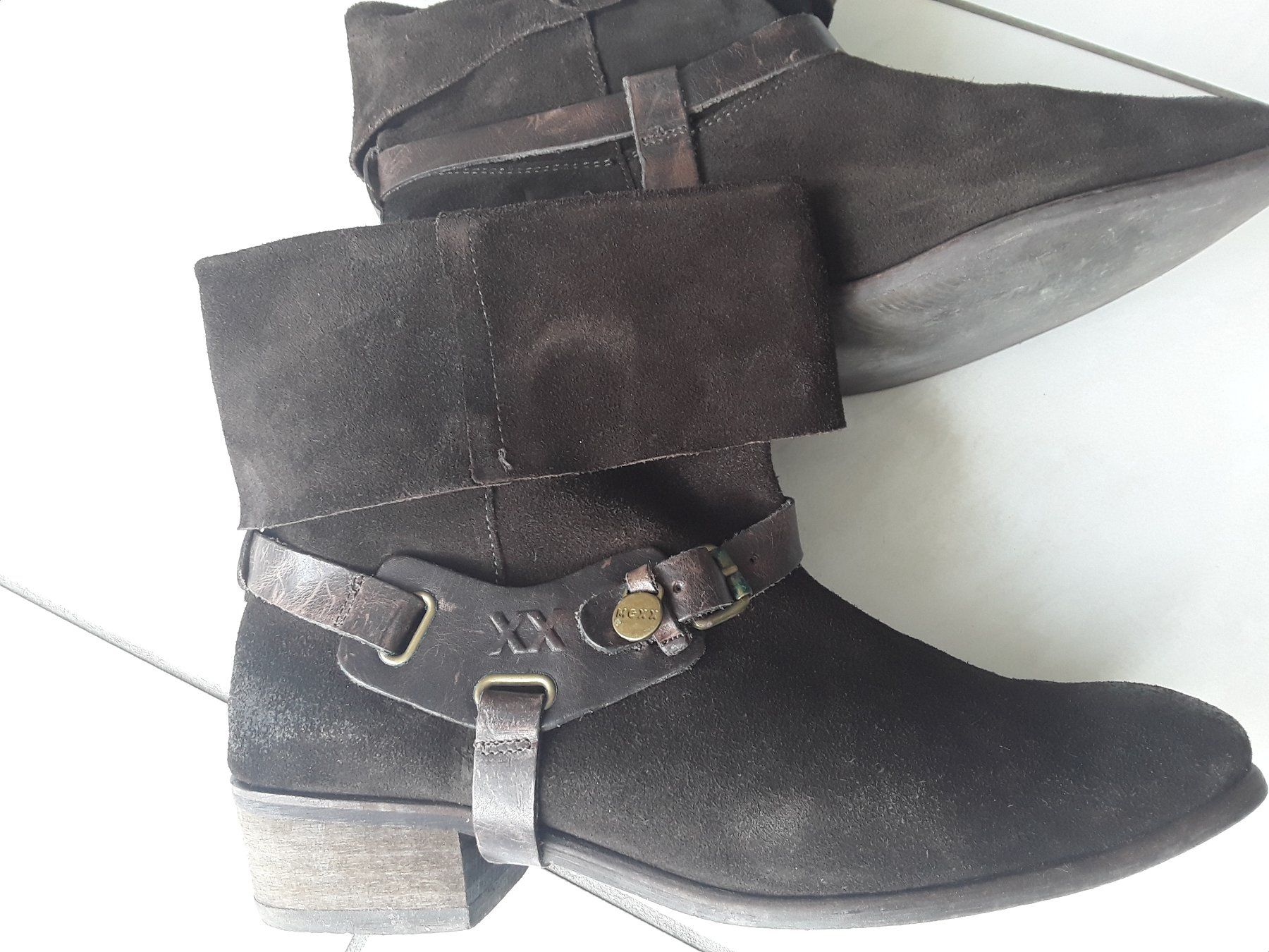 Mexx Damenschuhe: Neuw. coole  MEXX Stiefeletten Gr.39 – Gebraucht aus Heimberg von Samprof 2
