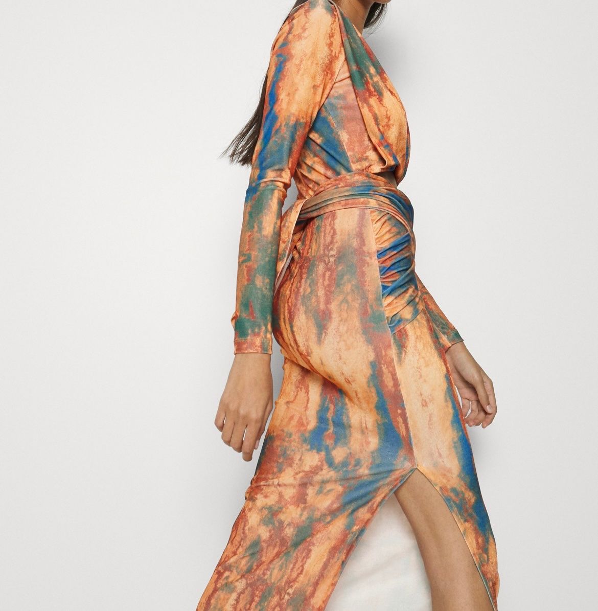 Na-kd Vestiti: Kleid von NA-KD – Nuovo (secondo la descrizione) da Balgach venduto da DeeKova 4