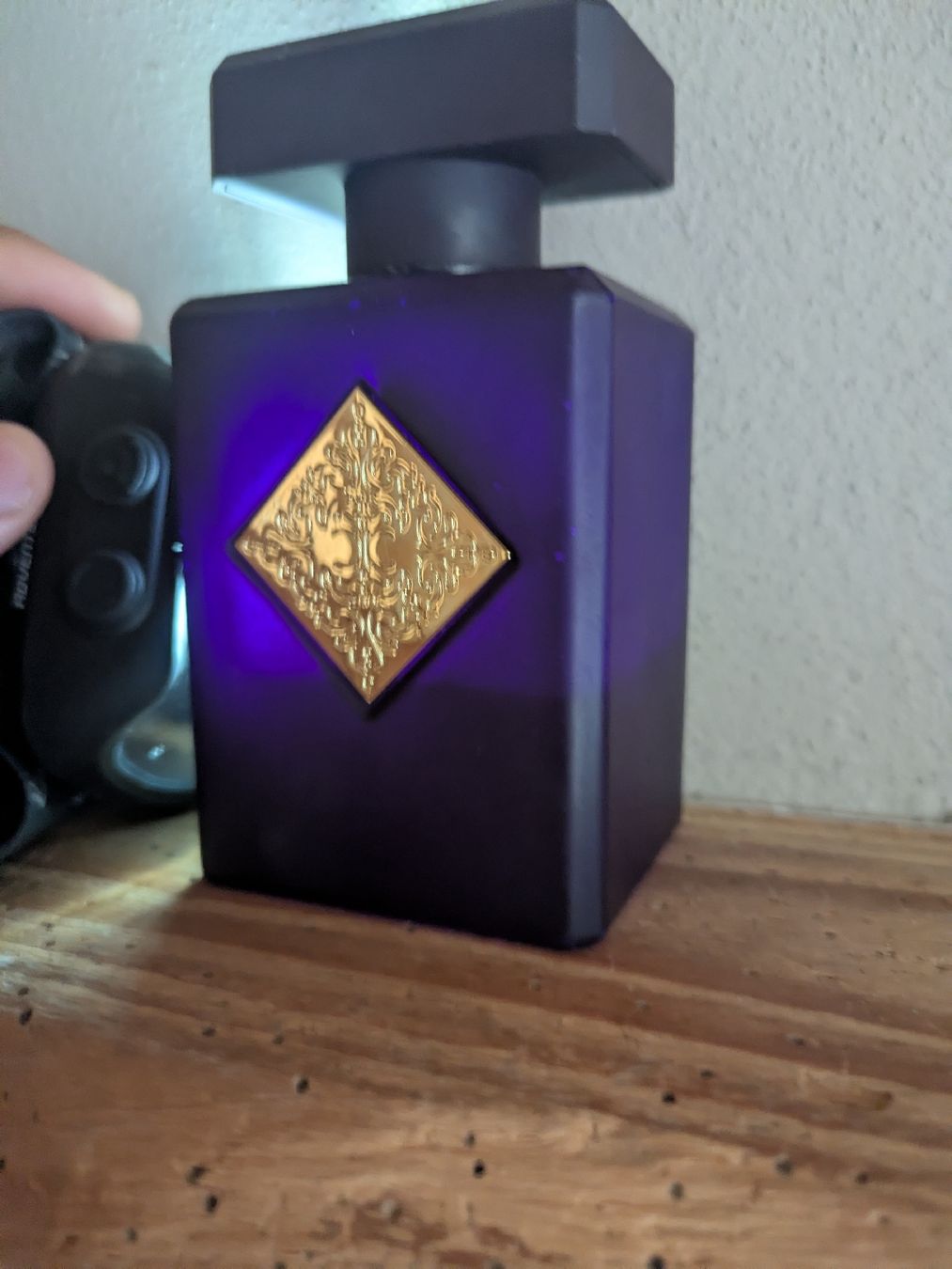 Initio Parfum & Eau de Toilette: Initio Atomic Rose – Gebraucht aus Lippoldswilen von elelaib 1