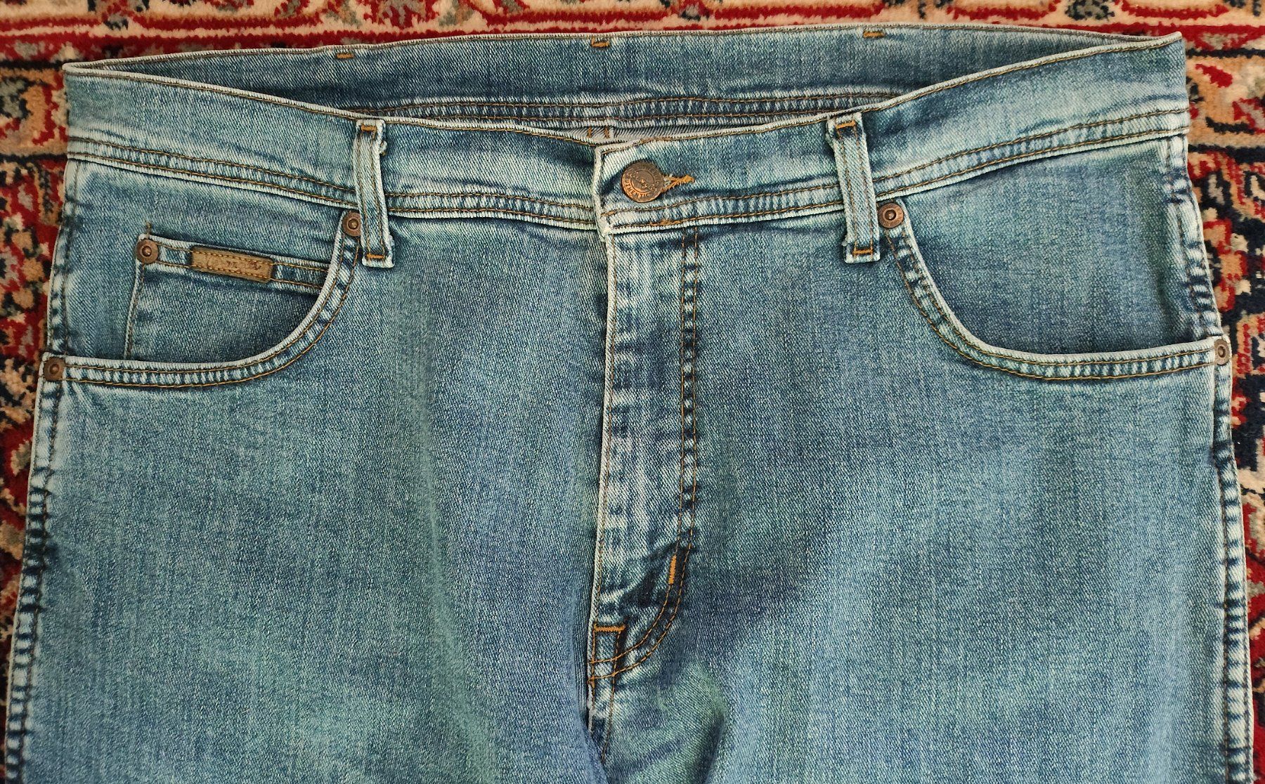 Wrangler Jeans: Jeans Wrangler W-36 L-32 Blaue bleu blu – Usato da Grandson venduto da proekt 3