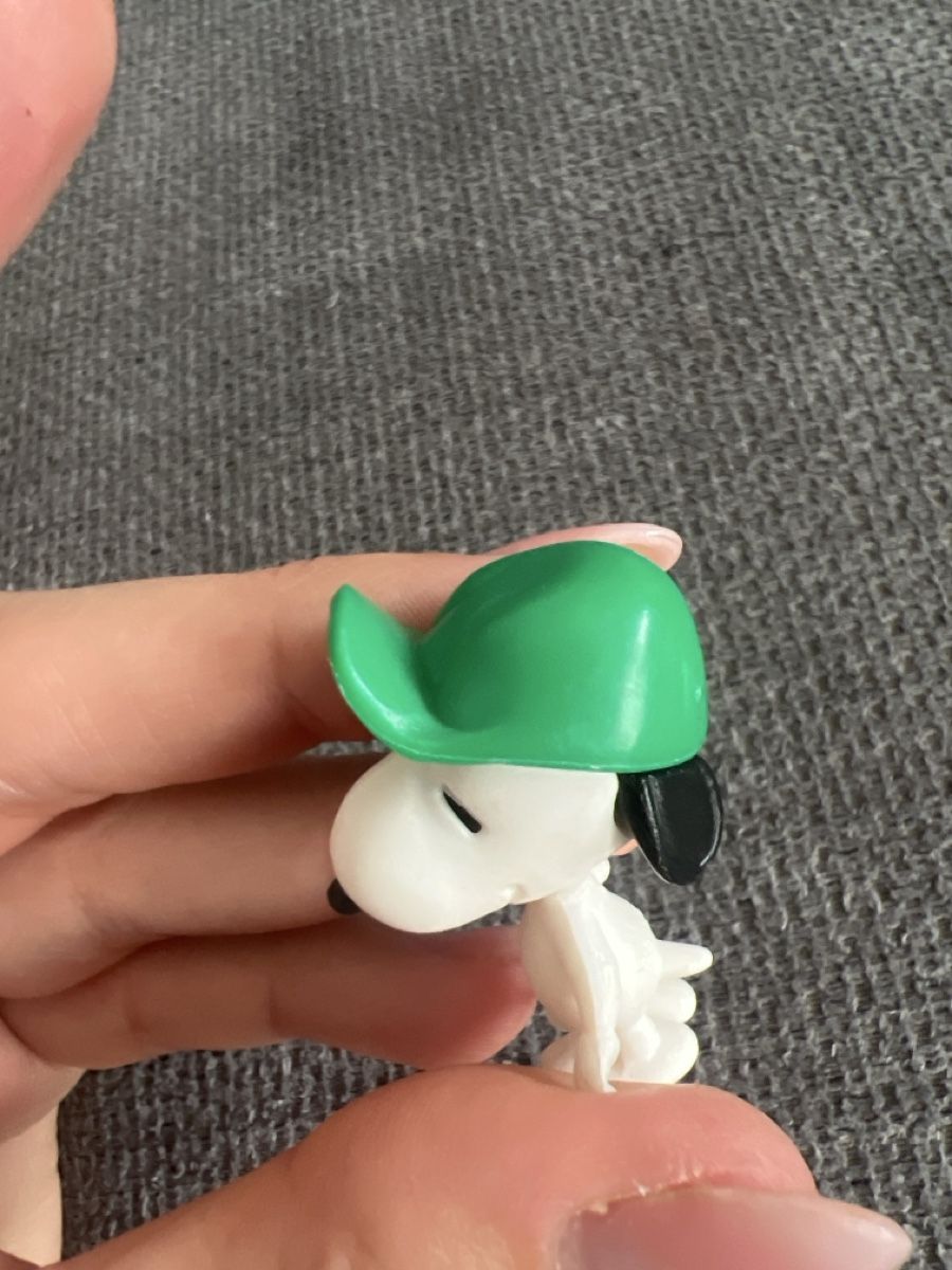 Statuette: Kleini snoopy figur – Usato da Allschwil venduto da doyouspeakvintage 4