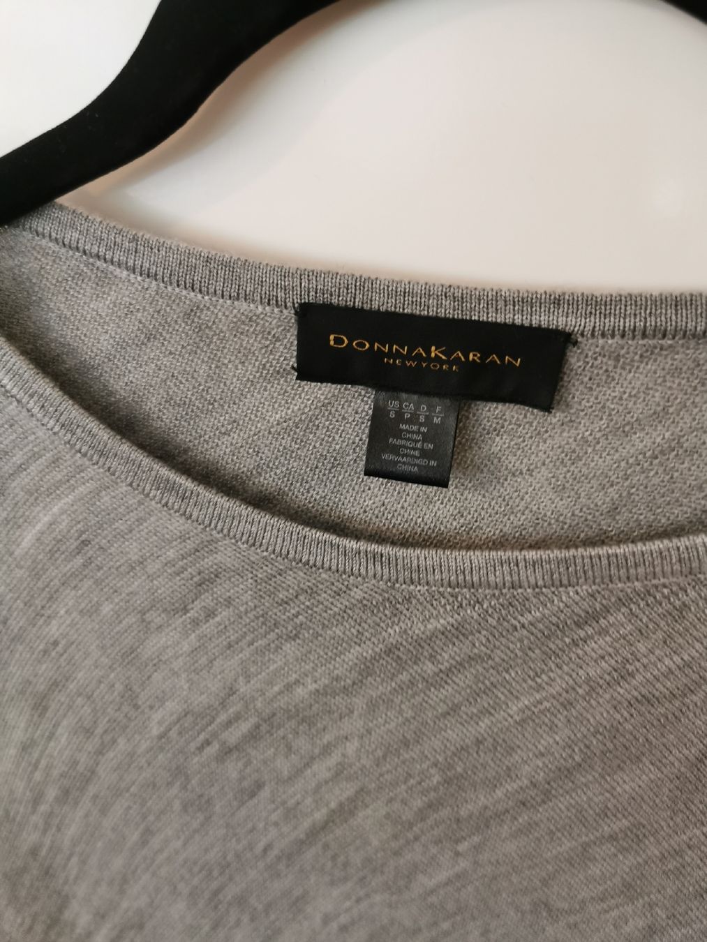 DKNY Maglioni & Felpe: Donna Karan Pullover Gr S, WOLLE, NEU – Nuovo (secondo la descrizione) da Erlenbach ZH venduto da alisamilana 1
