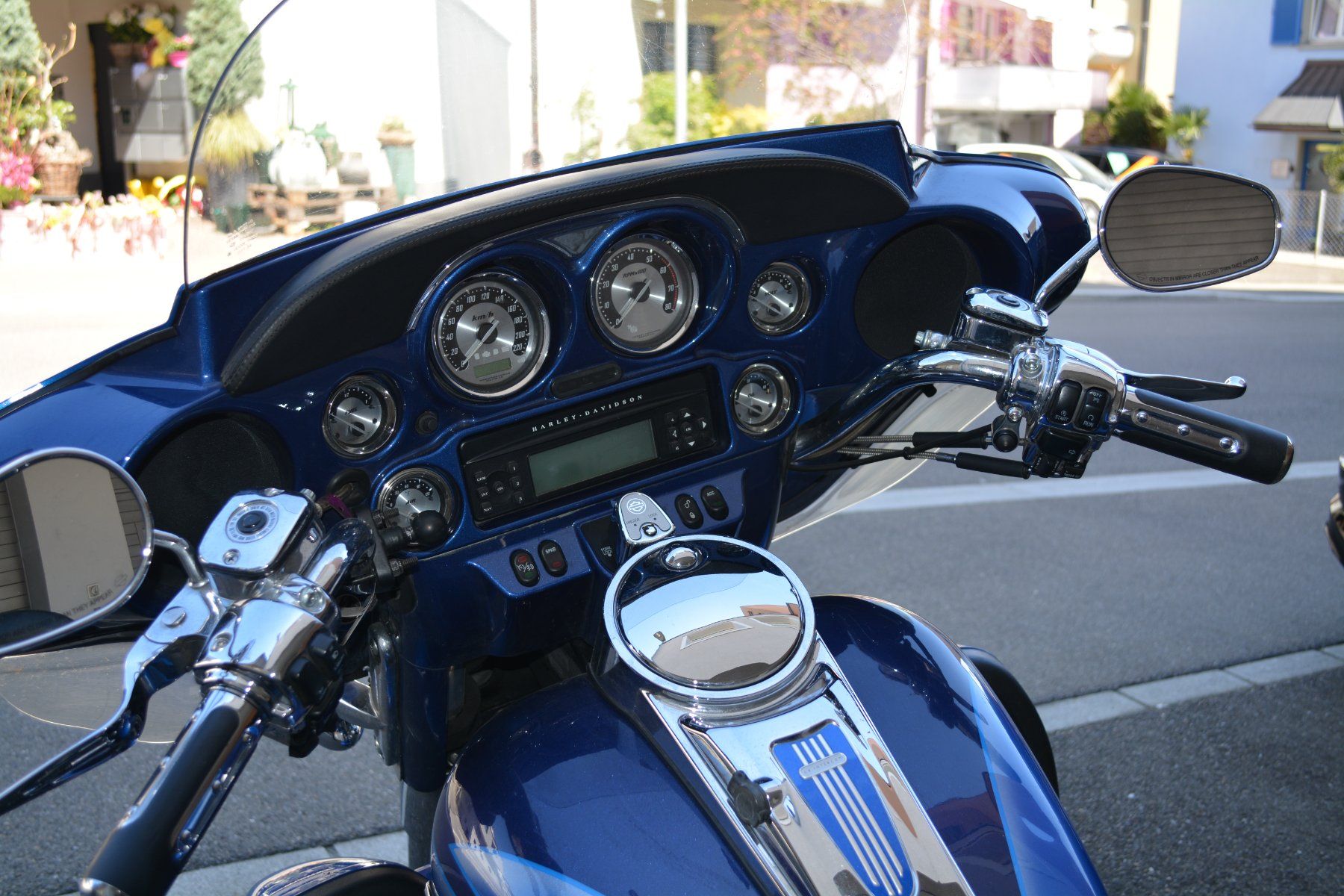 Harley-Davidson Chopper: Harley Davidson FLHTCSUE 2 – Usato da Wollerau venduto da chevy27 1