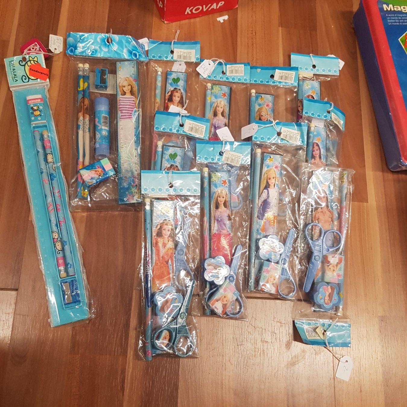 Stifte & Marker: 11 Schreibsets Barbie plus 1 Lili b25 – Neu und originalverpackt aus Schwarzenburg von Flamingo07