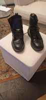 Dr. Martens Stivali unisex nero In cuoio.Usato poco