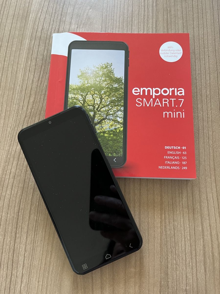 Emporia Telefoni cellulari / Smartphones: Emporia Smart 7 mini – Nuovo (secondo la descrizione) da Buchrain venduto da bucowi