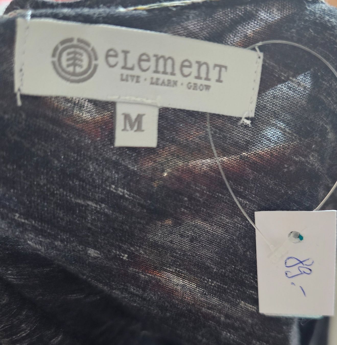 Element T-shirt: Neues cooles Element T-Shirt, Grösse M – Nuovo e nell'imballaggio originale da Basel venduto da Allerlei-Basel 2