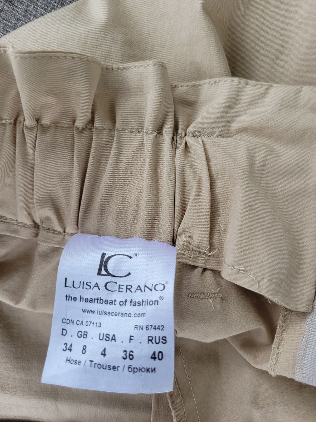 Luisa Cerano Pantaloni: Luisa CeranoHose – Nuovo (secondo la descrizione) da Nottwil venduto da hei_8grm 2