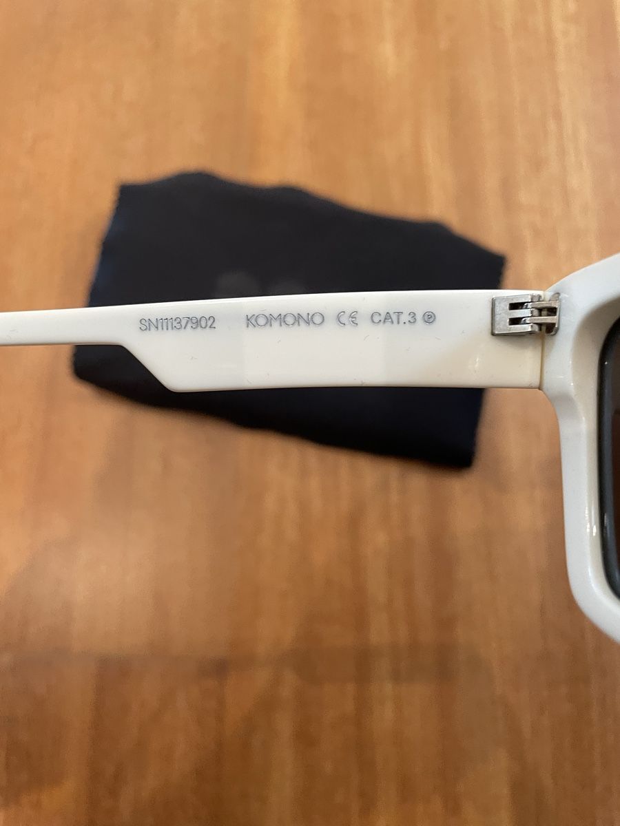 Occhiali & Lenti: Komono Sonnenbrille, Weiss – Nuovo (secondo la descrizione) da Wädenswil venduto da VintageSalesCH 5