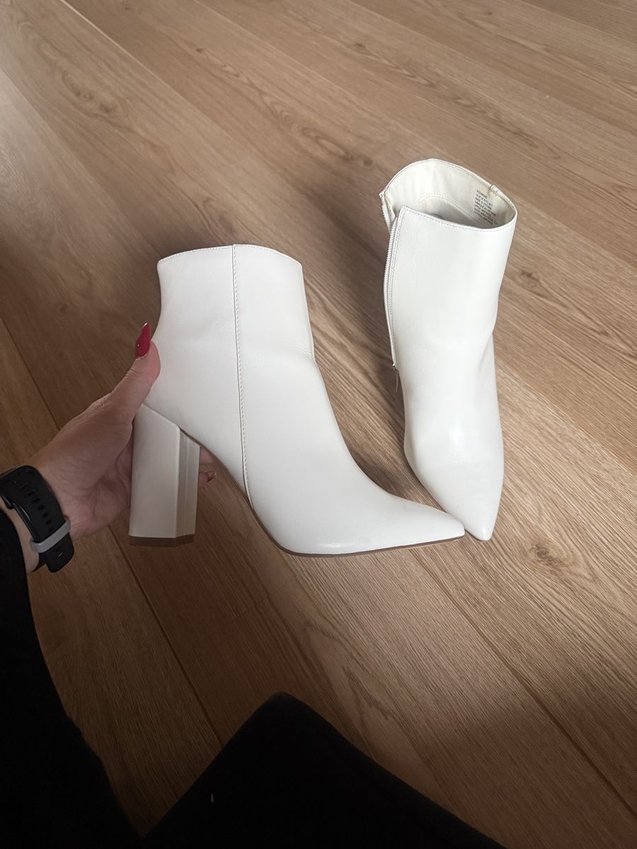 Scarpe da donna: Bottines à talons blanches (38.5), justfab – Usato da Grand-Lancy venduto da laura_oeg
