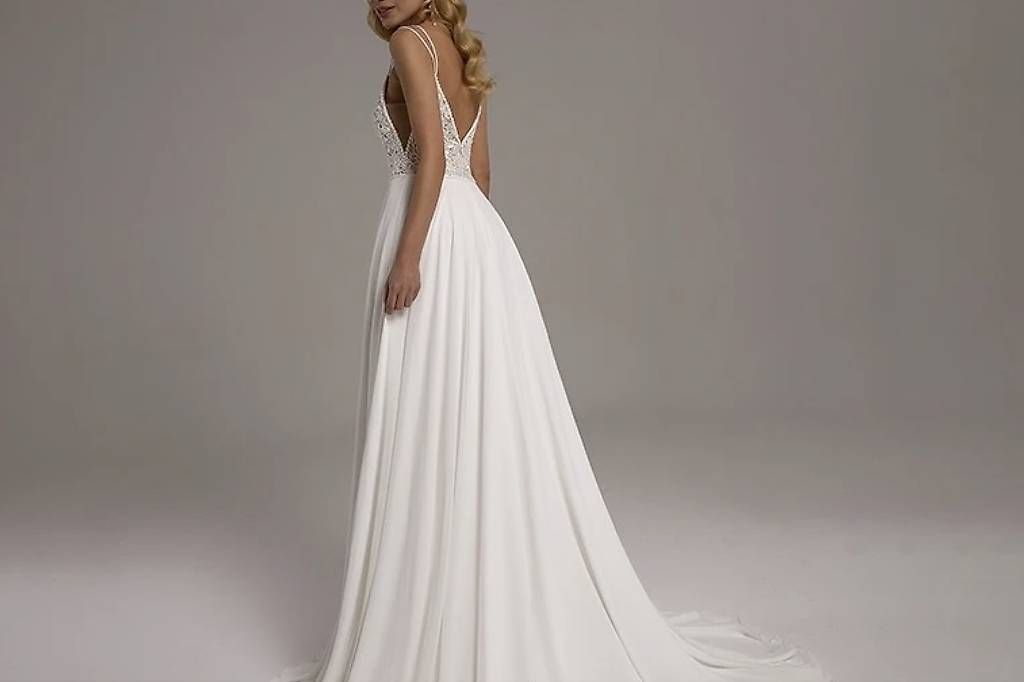 Kleider: Brautkleid S – Neu und originalverpackt aus Appenzell von mir_rqn6 1