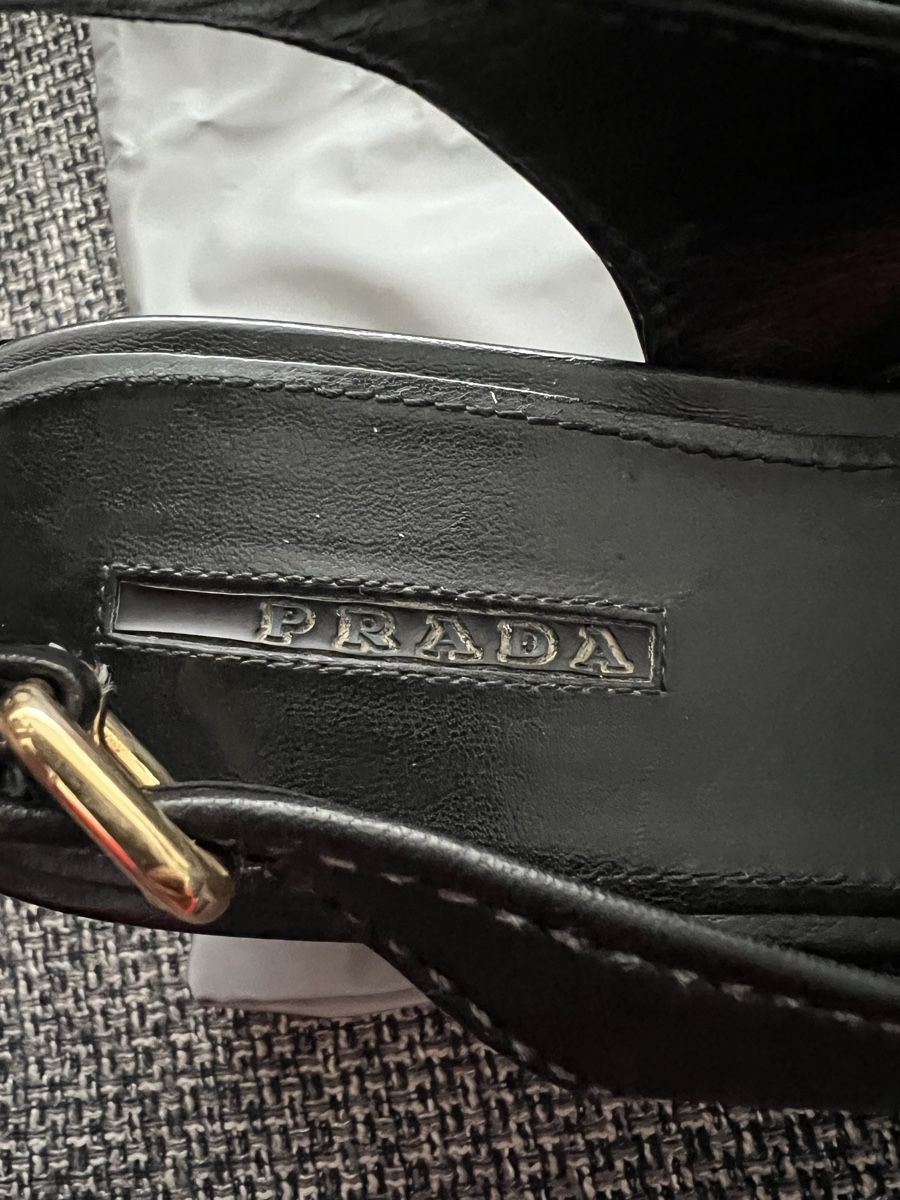 Prada Scarpe da donna: Prada Sandalen 38.5 – Usato da Zürich venduto da Walllstreet 3