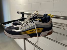 DC Shoes Sneaker mehrfarbig Grösse 42 gebrauchter Zustand