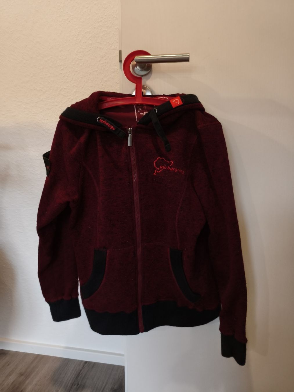 Maglioni & Felpe: pullover – Usato da Bioggio venduto da OresteIronix