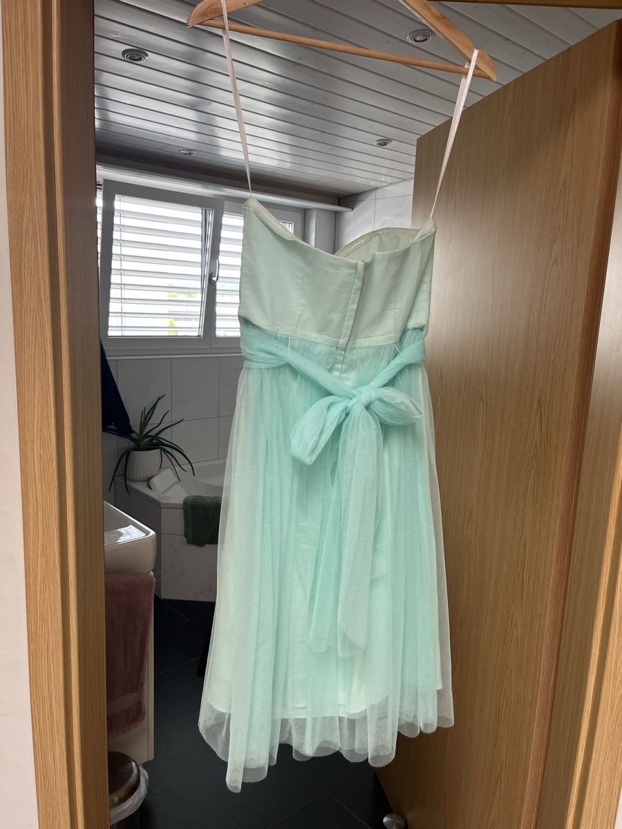 Vestiti: Fever Kleid mit Jacke Grösse S – Usato da Frauenfeld venduto da ste_5h8b 2
