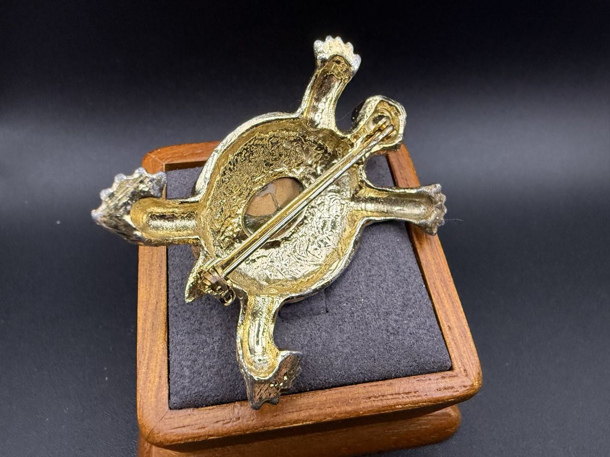 Spille & Fermagli: Vintage Schildkröten-Brosche – Usato da Lamone venduto da LaCantinaMagica 4