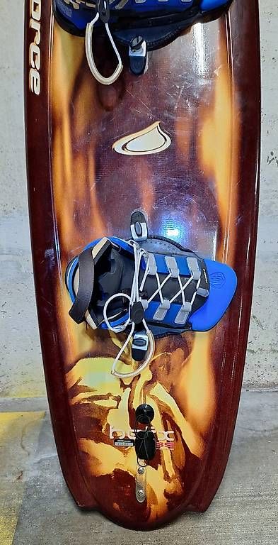 Aquilone: Kiteboard - Liquid Force – Usato da Baar venduto da SBBaco 2