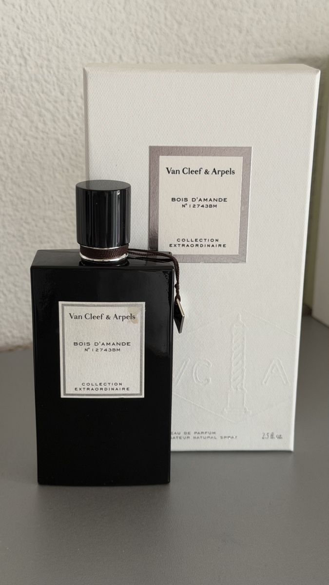 Van Cleef Parfum & Eau de Toilette: Van Cleef & Arpels Bois d'Amande, 2 ml – Gebraucht aus Sursee von nri_g5z8