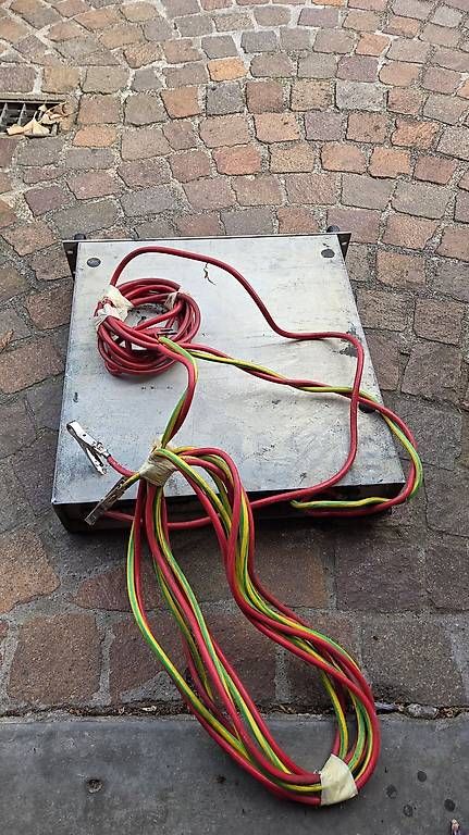 Alimentazione elettrica: Transformator – Usato da Grüt Gossau zh venduto da hdso4 2