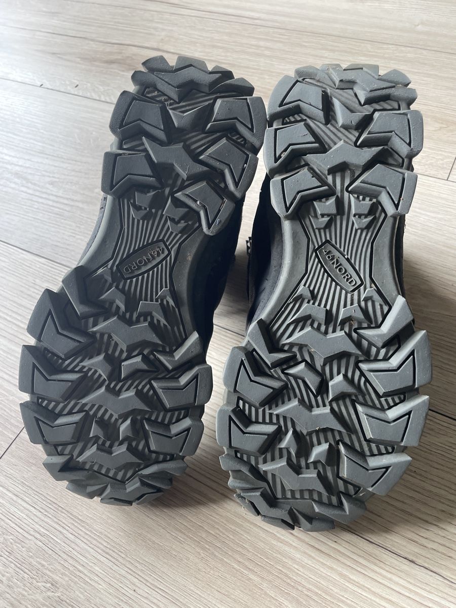 Scarpe da uomo: Wanderschuhe Gr. 40 – Usato da Zimmerwald venduto da fuerue 5