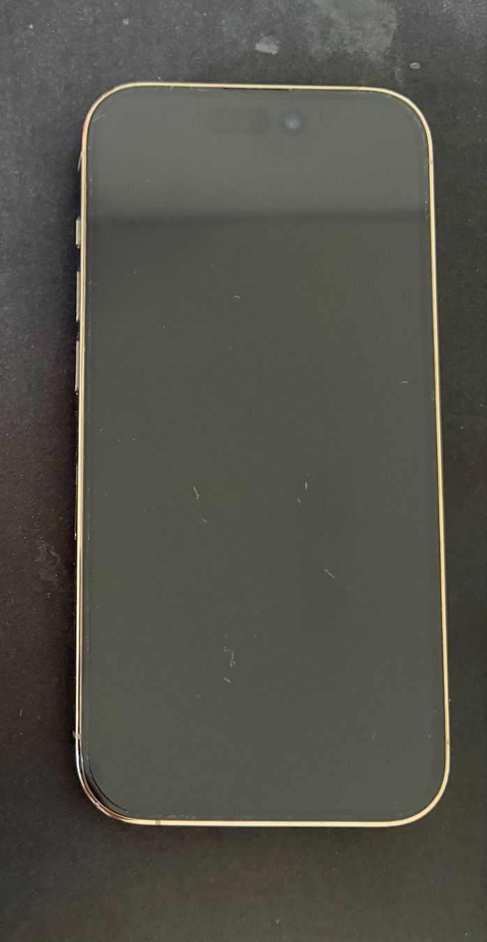 Apple Handys / Smartphones: iPhone 14 pro 256gb gold – Gebraucht aus Erlenbach ZH von Jxles
