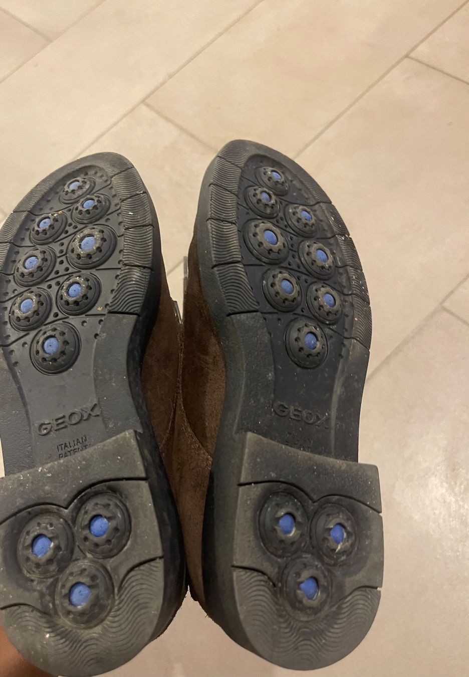 Herrenschuhe: Chaussures – Gebraucht aus Clarens von mil_5hwj 2