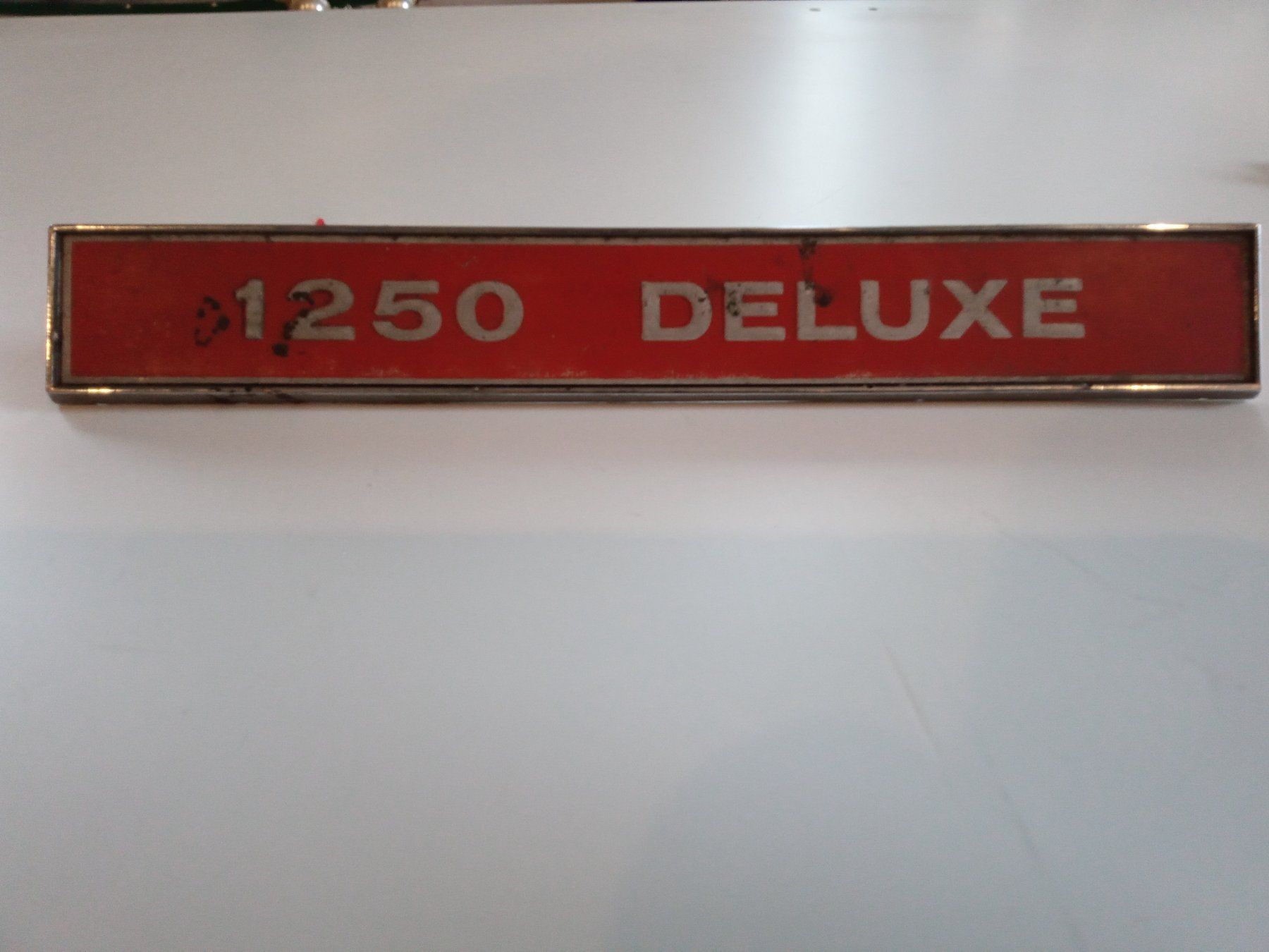 Tutti i ricambio per moto: 1250 DELUXE Emblem Hillman Sunbeam – Usato da Zürich venduto da edi_c2m6