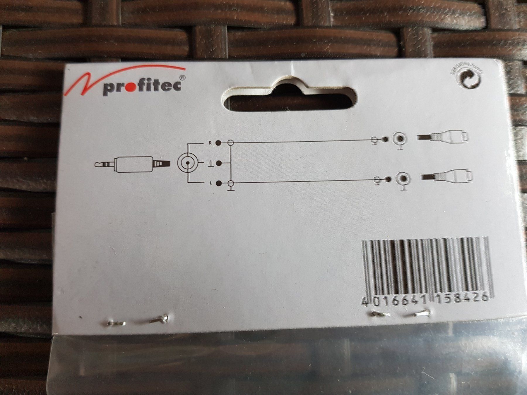 Kabel: Câble Jack 3,5 mm x RCA 1,5m – Neu und originalverpackt aus Bionnens von Meg011 1