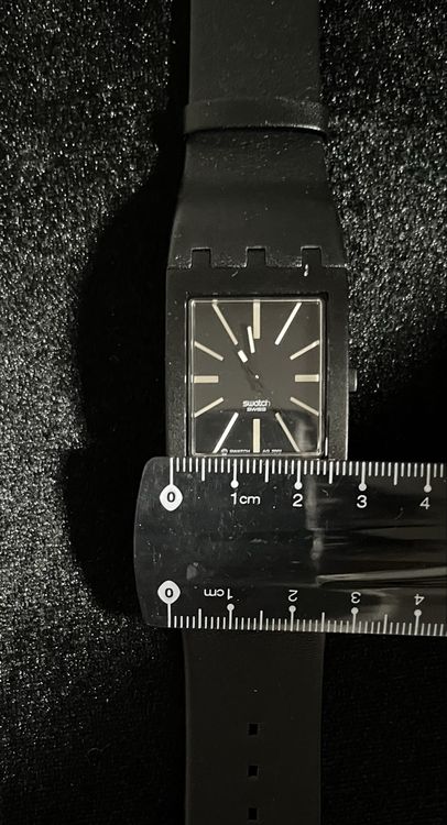 Swatch Montres: Schwarze Swatch Uhr, Vintage, Top Zustand – D'occasion à Grenchen par chththl 3
