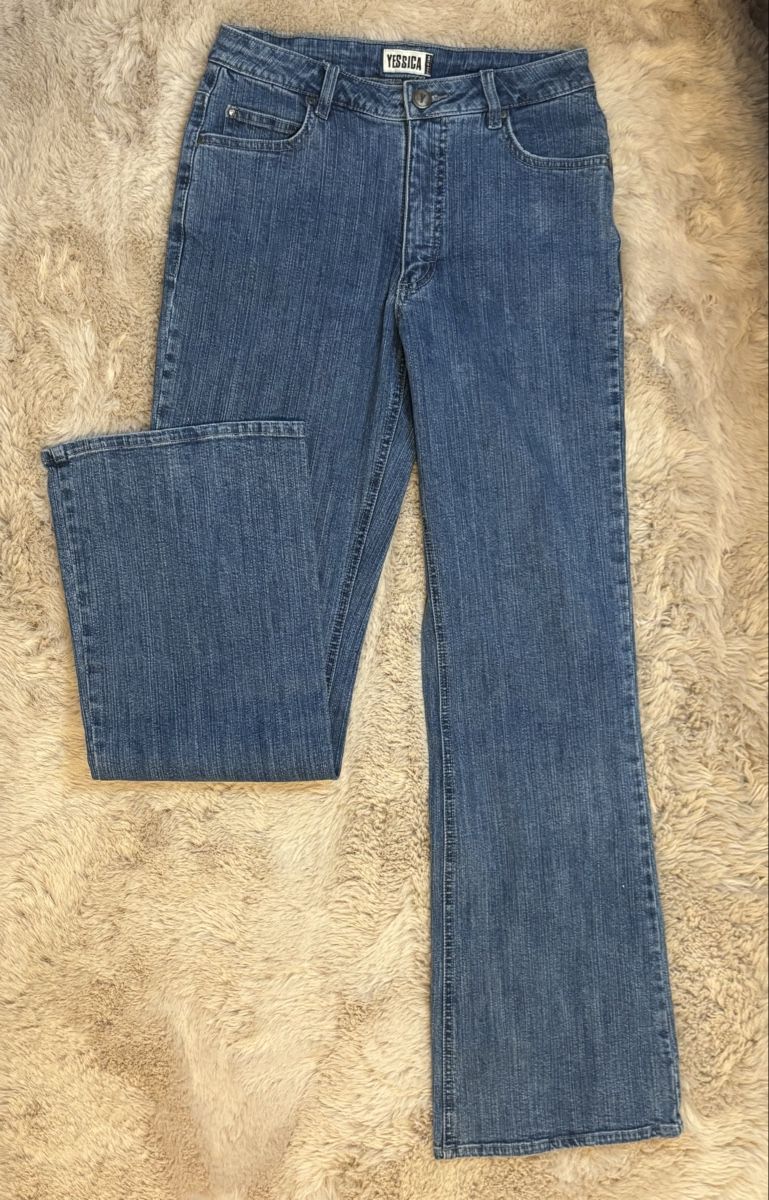 Jeans: Yessica, Jeans Flared – Nuovo (secondo la descrizione) da Thalwil venduto da cusps